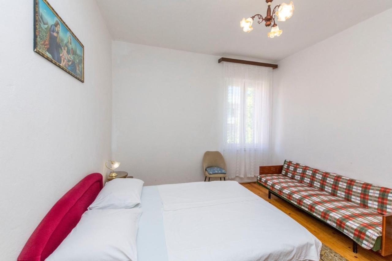 Apartments And Rooms Jakov Primošten Eksteriør billede